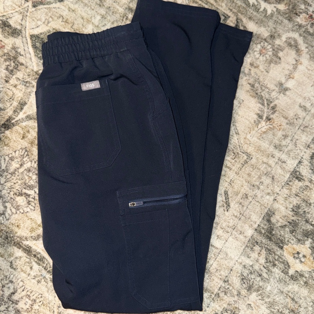 Figs xs yola scrub pants - Picture 3 of 3